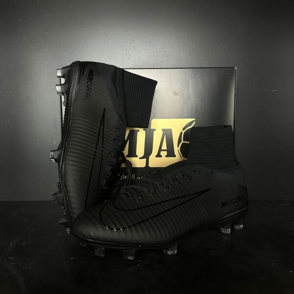 NIKE Mercurial Superfly V Elite Football Boots