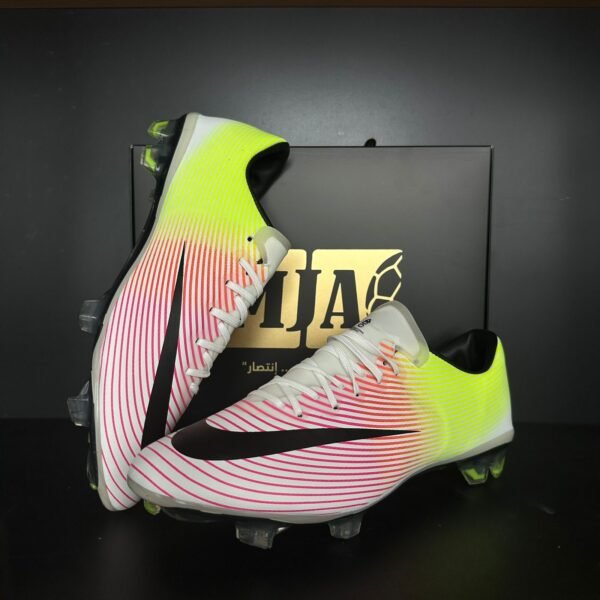 Nike Mercurial Vapor 10 Elite Cleated Shoes